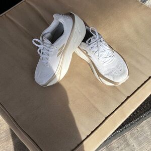 New Balance Women's White and Gold Sneakers fresh foam
